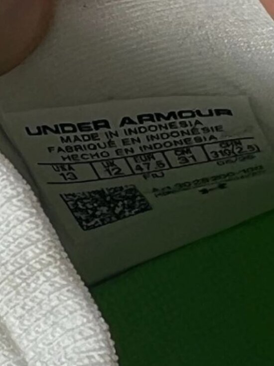 Under Armour Spotlight Pro NBY White Iridescent Football Cleats Mens Size 13 main image 4